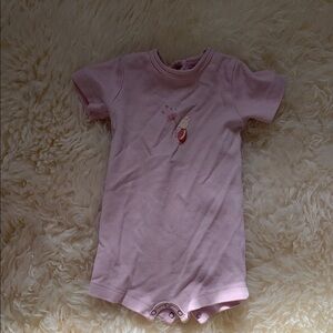 Kate Quinn Soft Pink Piglet Organic Cotton Baby Short Onesie 3-6mo